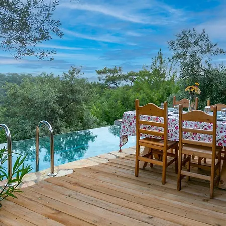 Chalet Gokova